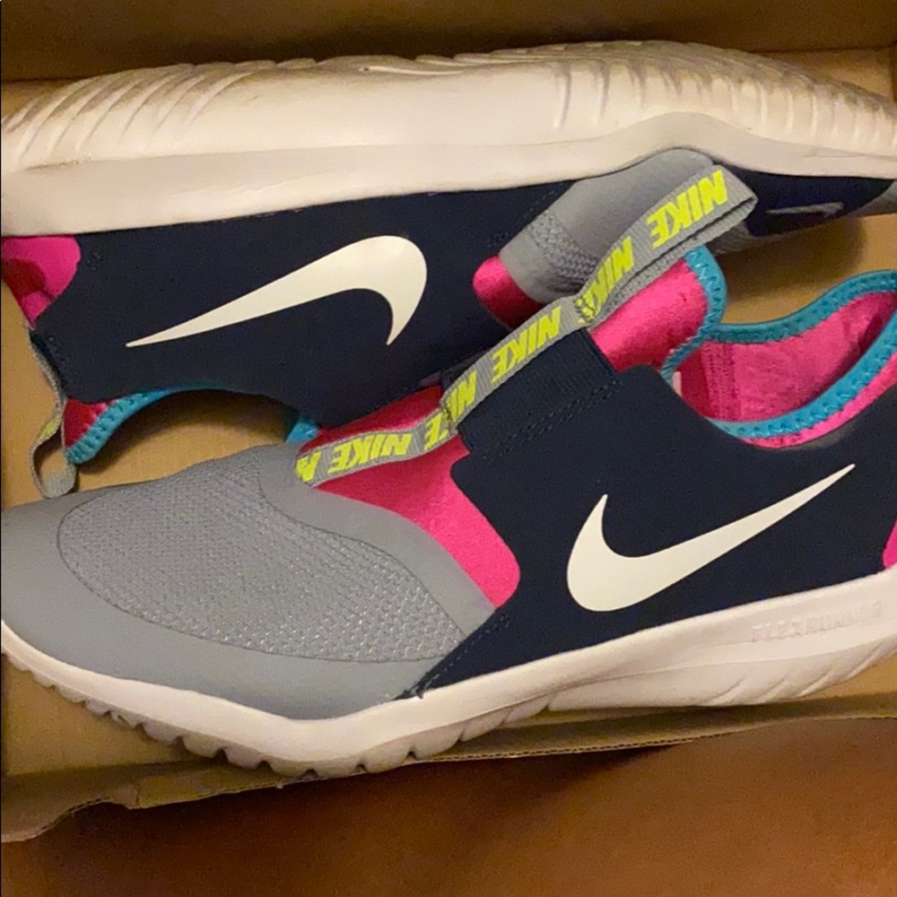 Running shoes